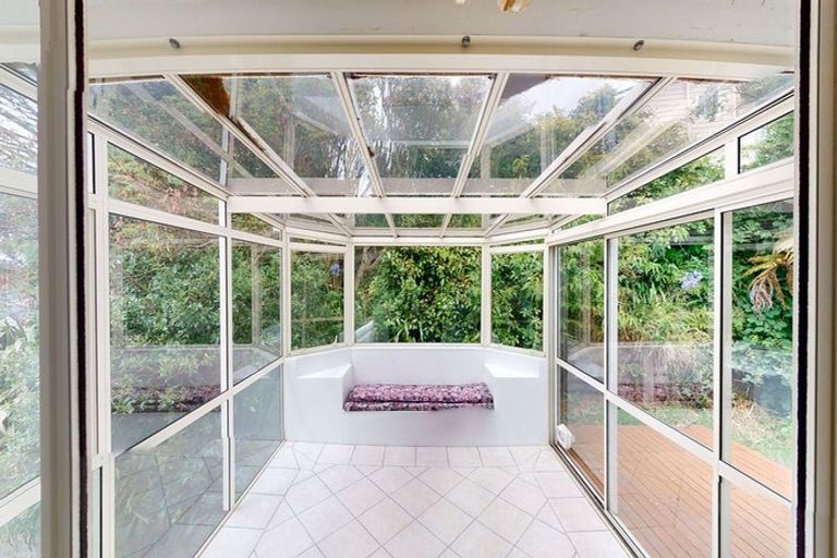 Photo of property in 51 Cambrian Street, Churton Park, Wellington, 6037