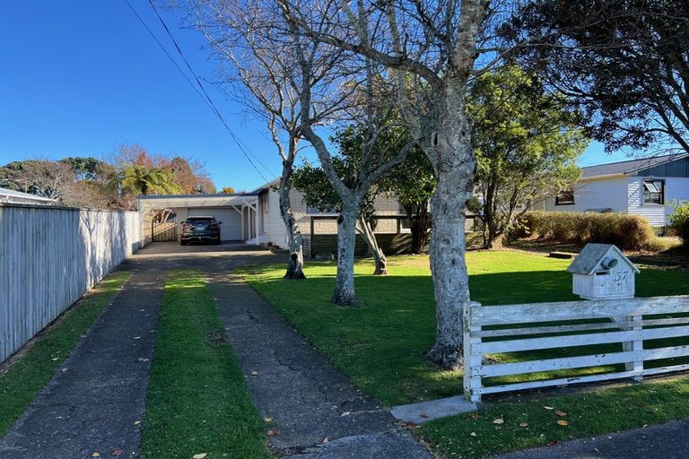 Photo of property in 37 Wynyard Street, Bell Block, New Plymouth, 4312