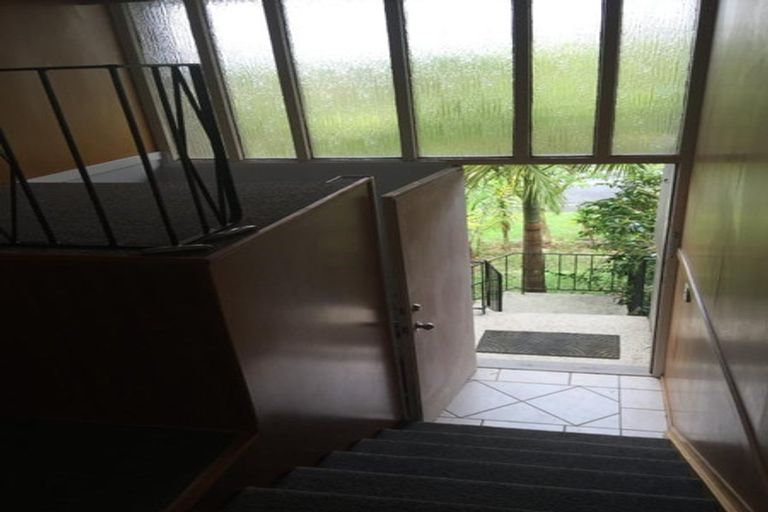 Photo of property in 17 Butterworth Drive, Glendene, Auckland, 0602