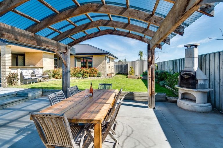 Photo of property in 13 Waitaha Place, Clive, 4102