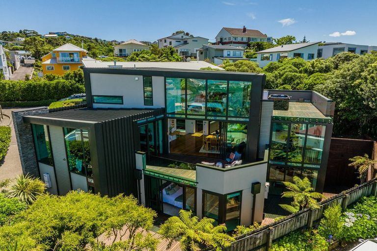 Photo of property in 24d Mandalay Terrace, Khandallah, Wellington, 6035