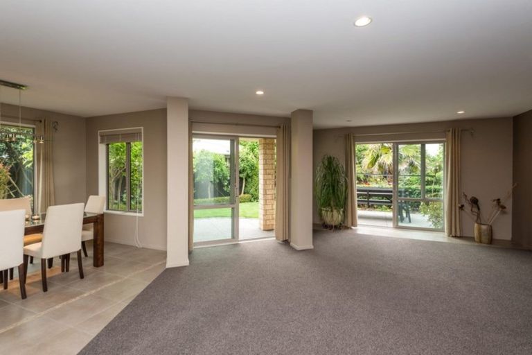 Photo of property in 8 East Belt, Rangiora, 7400