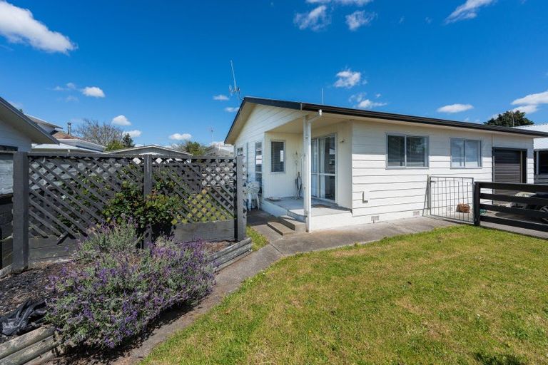 Photo of property in 2a Sandilands Street, Feilding, 4702