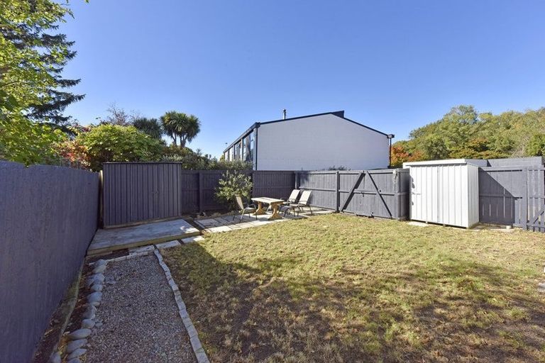 Photo of property in 4/140 Waimairi Road, Ilam, Christchurch, 8041