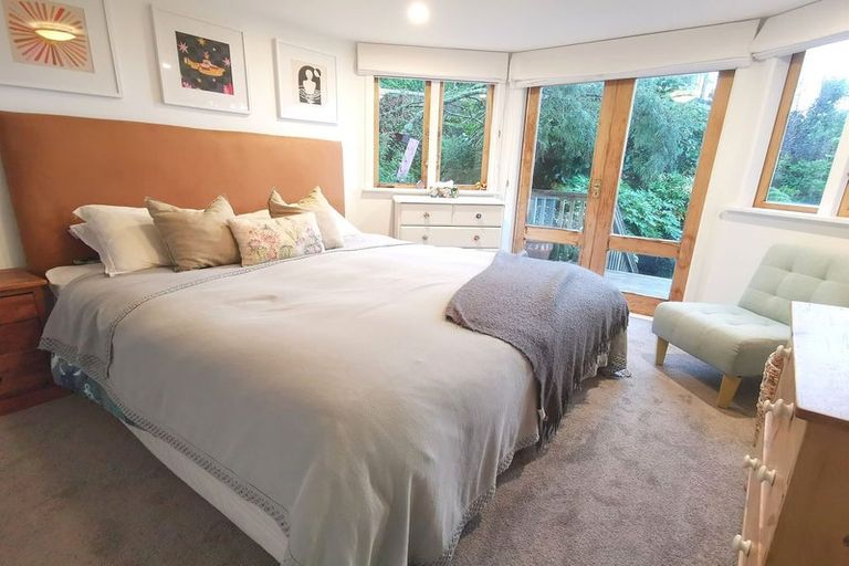 Photo of property in 100 Farnham Street, Mornington, Wellington, 6021