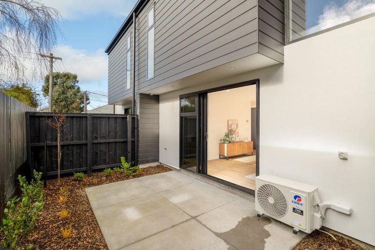 Photo of property in 2/33 England Street, Phillipstown, Christchurch, 8011