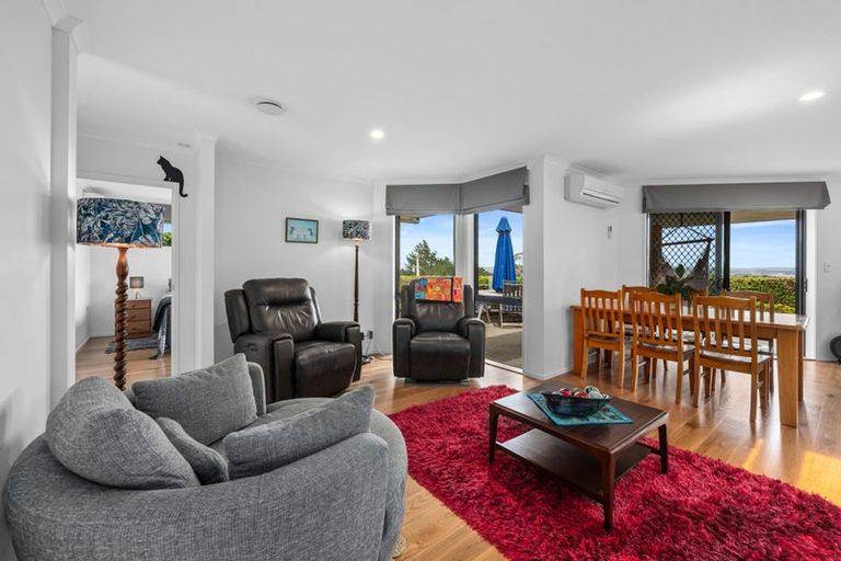 Photo of property in 1611 Kaipara Coast Highway, Kaukapakapa, 0984