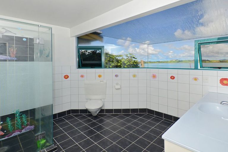 Photo of property in 254 Beach Road, Campbells Bay, Auckland, 0630