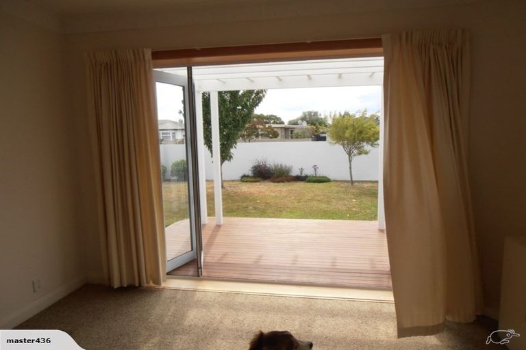 Photo of property in 25 Guy Avenue, Takaro, Palmerston North, 4410