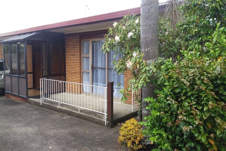 Photo of property in 1/102 Seymour Road, Sunnyvale, Auckland, 0612