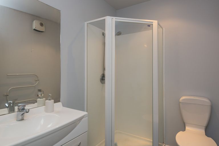 Photo of property in 2/450 Barbadoes Street, Edgeware, Christchurch, 8013