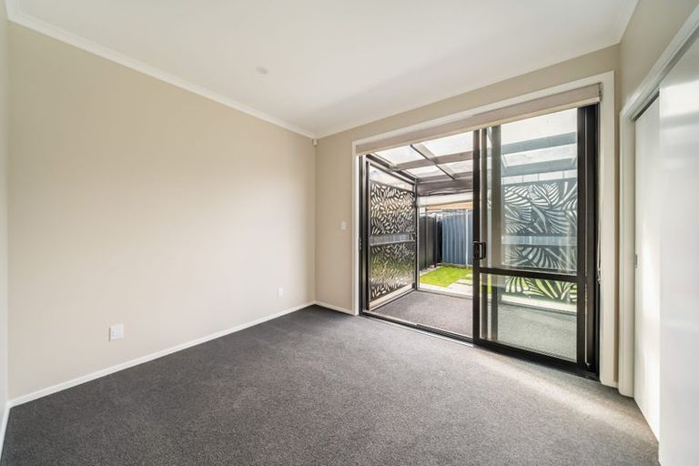 Photo of property in 11 Josland Lane, Wallaceville, Upper Hutt, 5018