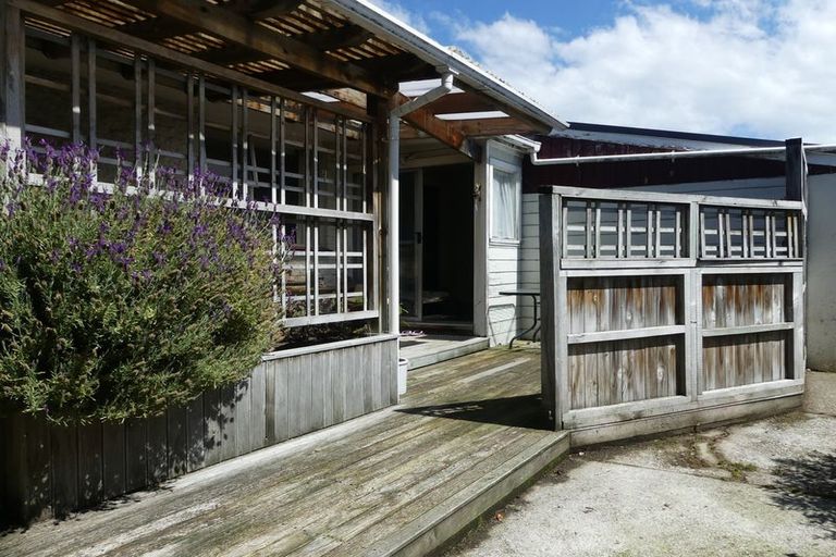 Photo of property in 37 Anglesey Street, Hawthorndale, Invercargill, 9810