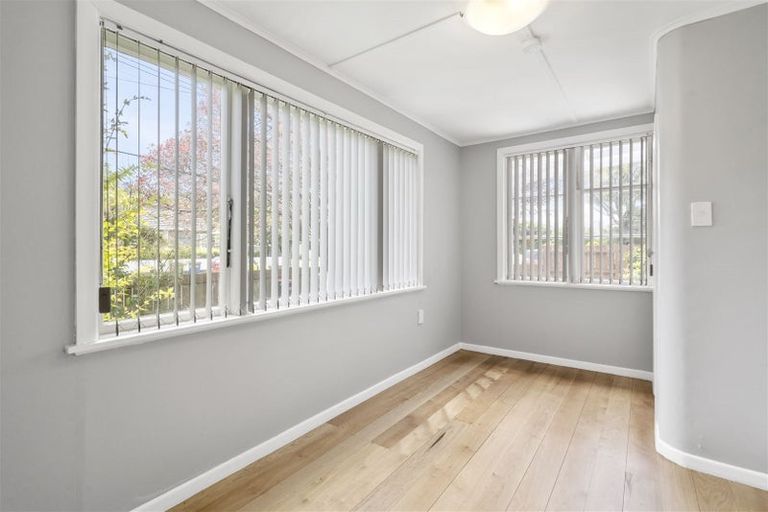 Photo of property in 34 Milne Crescent, Taita, Lower Hutt, 5011