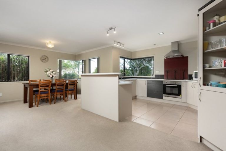 Photo of property in 6 Parnwell Place, Ohauiti, Tauranga, 3112