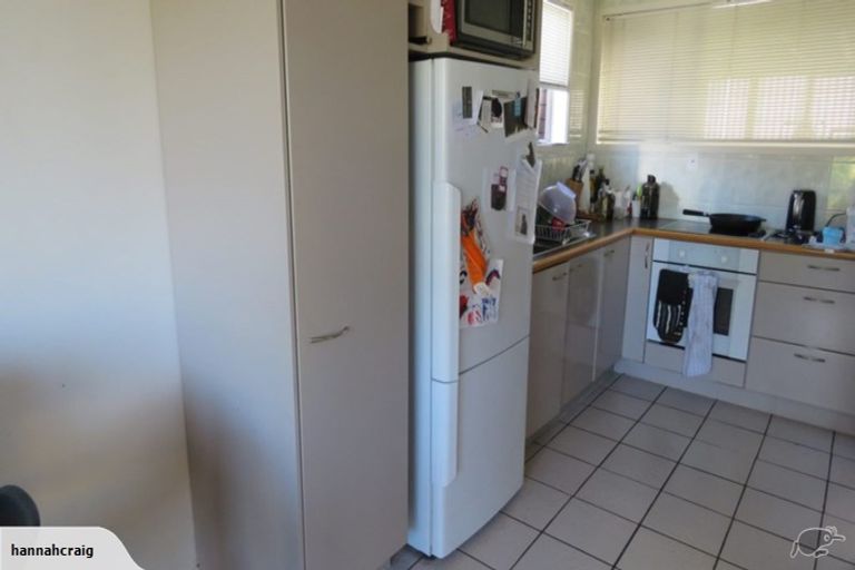 Photo of property in 2/18 Koromiko Street, New Lynn, Auckland, 0600