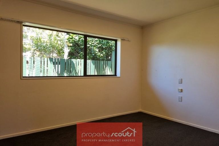 Photo of property in 48 Truby King Street, Merrilands, New Plymouth, 4312