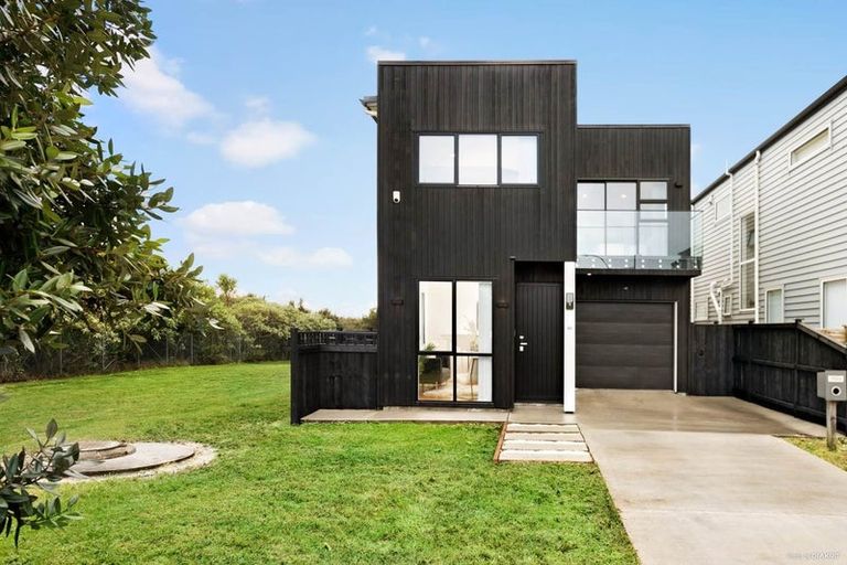 Photo of property in 49 Lockheed Street, Hobsonville, Auckland, 0618