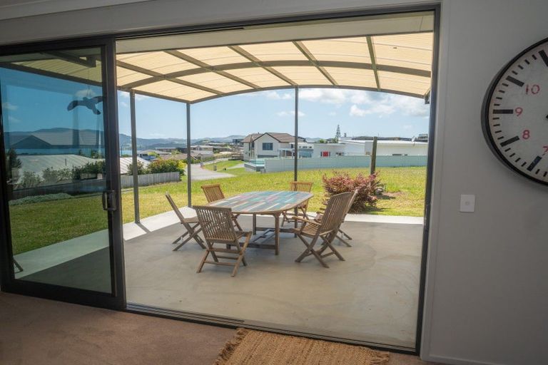 Photo of property in 31 Eagles Way, Cable Bay, 0420