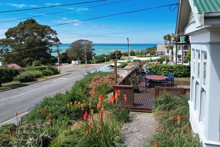 Photo of property in 37 Test Street, South Hill, Oamaru, 9400