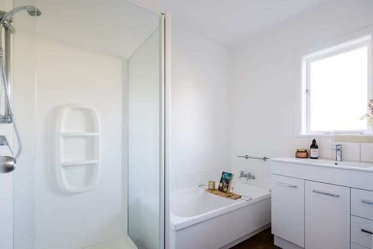 Photo of property in 157 Onerahi Road, Onerahi, Whangarei, 0110