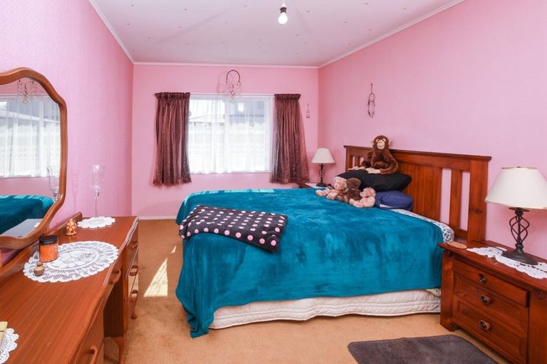 Photo of property in 10 Dermont Street, Bader, Hamilton, 3206