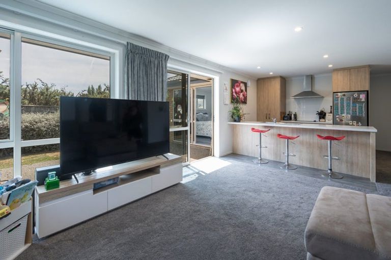 Photo of property in 11 Barham Place, Stoke, Nelson, 7011