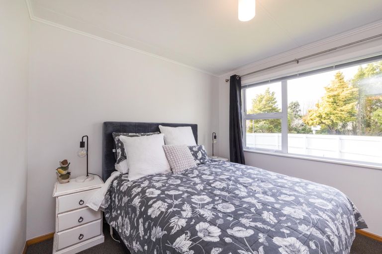 Photo of property in 99 Buick Crescent, Awapuni, Palmerston North, 4412