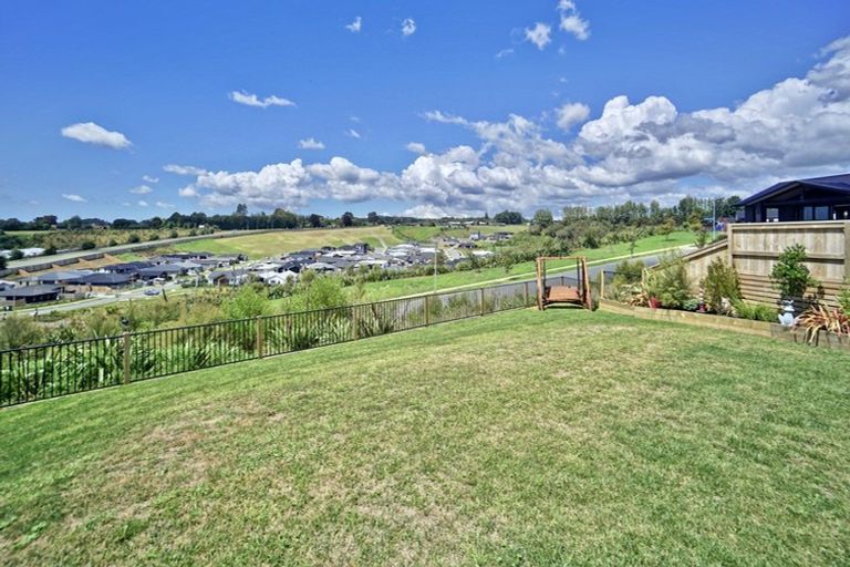 Photo of property in 8 Kiritiana Close, Pyes Pa, Tauranga, 3112