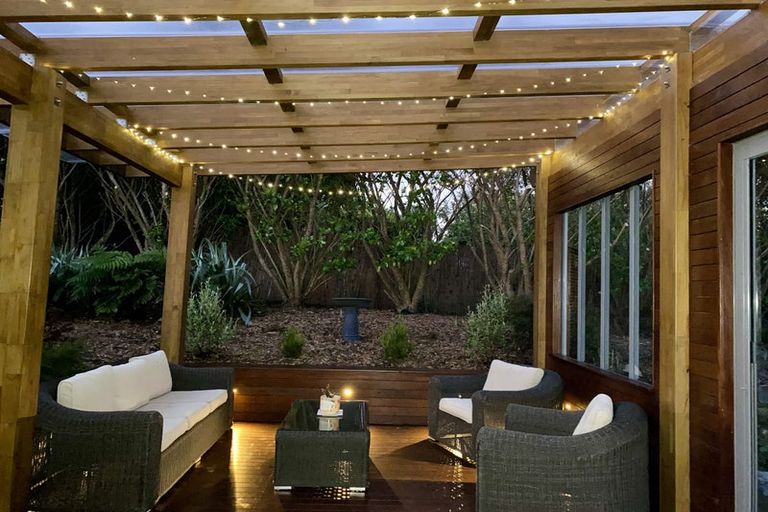 Photo of property in 295 Ngahere Park Road, Turitea, Palmerston North, 4472