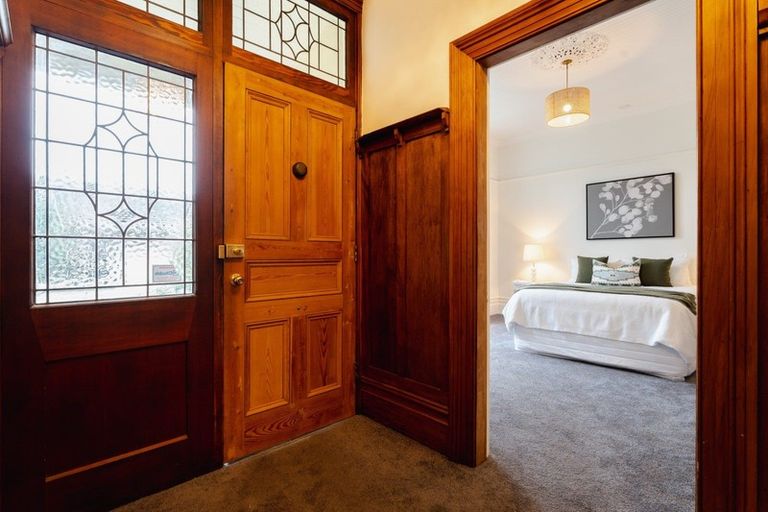 Photo of property in 30 Hobson Street, Saint Clair, Dunedin, 9012