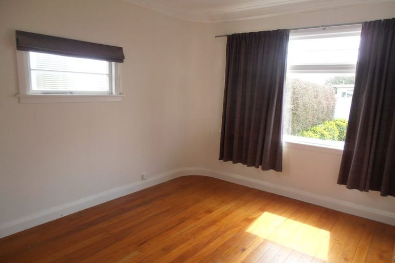 Photo of property in 25 Guy Avenue, Takaro, Palmerston North, 4410