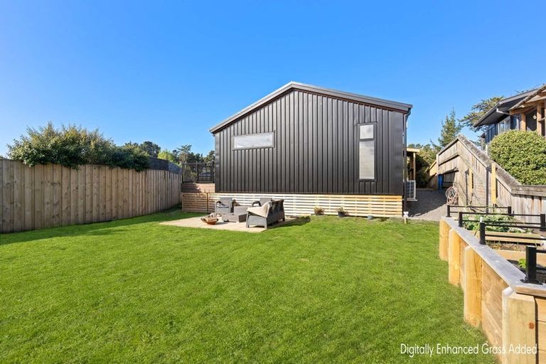 Photo of property in 5 Beach Crescent, Waikuku Beach, 7473