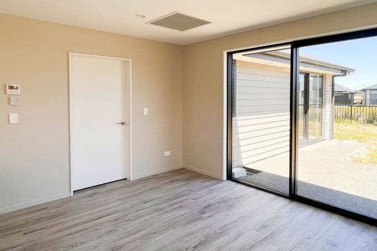 Photo of property in 17 Navarra Road, Halswell, Christchurch, 8025