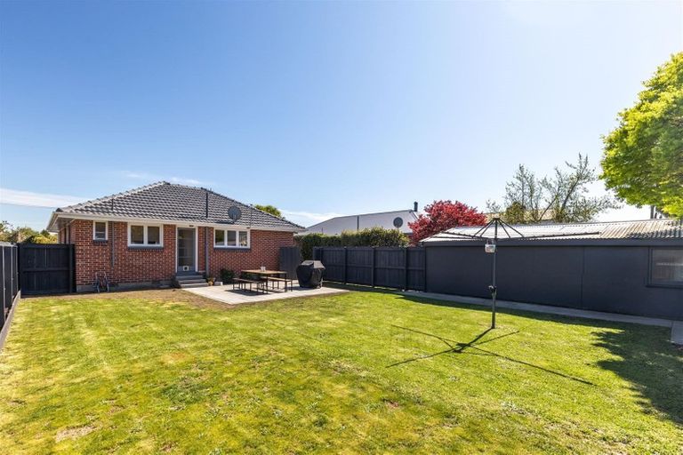 Photo of property in 57 Wilton Crescent, Bishopdale, Christchurch, 8053