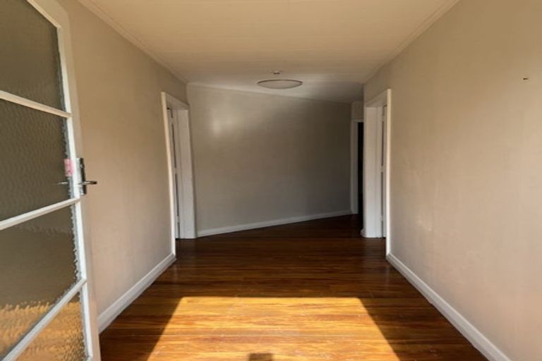 Photo of property in 64 Raroa Road, Kelburn, Wellington, 6012