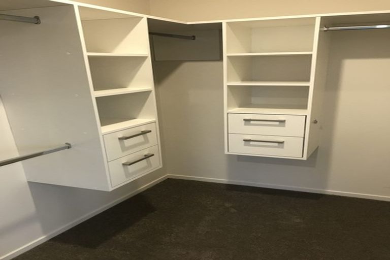 Photo of property in 23 Karokaro Road, Takanini, 2112