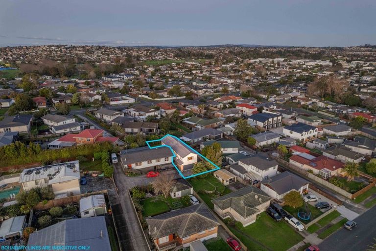 Photo of property in 22a Marvon Downs Avenue, Pakuranga Heights, Auckland, 2010