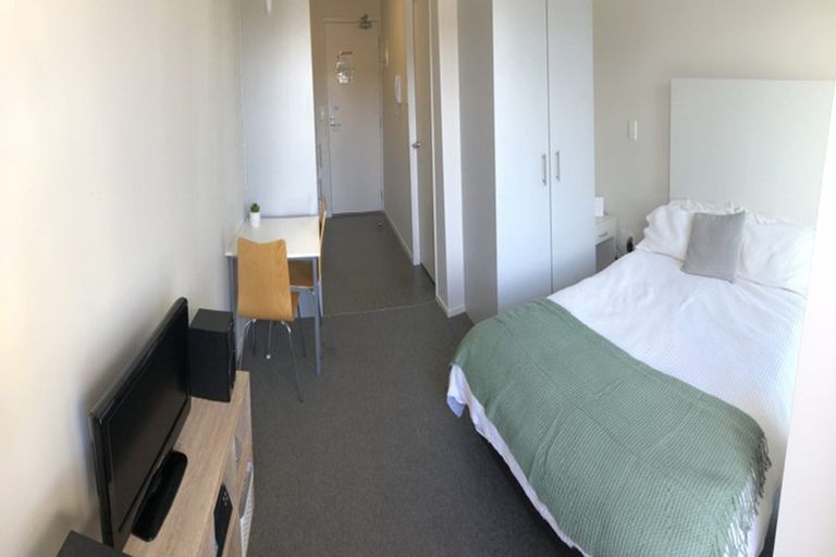 Photo of property in The Peak Apartments, 1001/170 Taranaki Street, Te Aro, Wellington, 6011