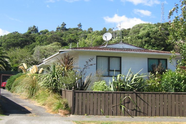 Photo of property in 7a Beryl Grove, Birchville, Upper Hutt, 5018