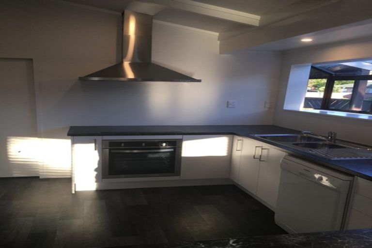 Photo of property in 2 Mckain Place, Fitzroy, Hamilton, 3206