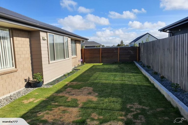 Photo of property in 27 Little Gem Road, Hornby, Christchurch, 8025