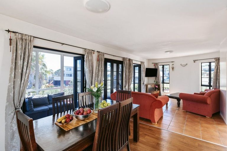 Photo of property in 19 Ocean View Road, Coastlands, Whakatane, 3120