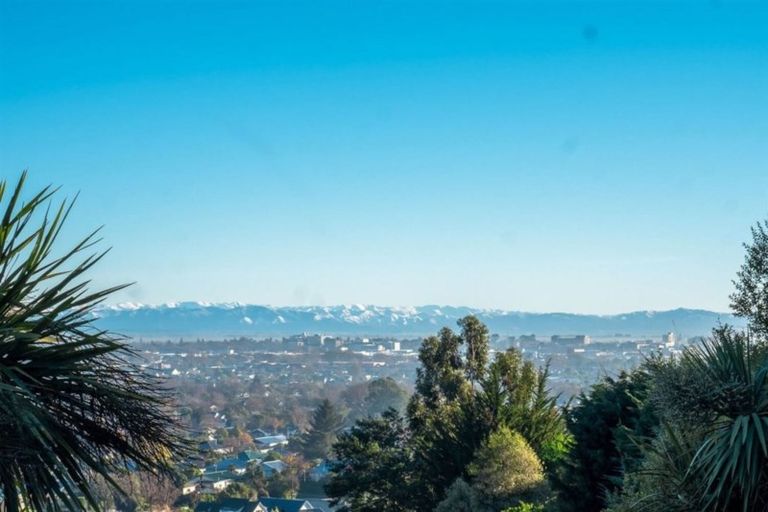 Photo of property in 24 Woodlau Rise, Huntsbury, Christchurch, 8022