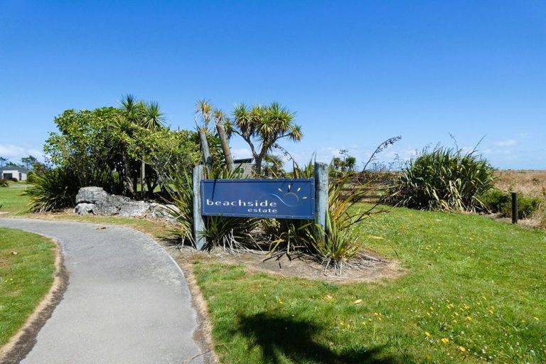 Photo of property in 2 Elley Drive, Carters Beach, Westport, 7825