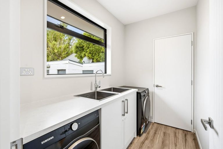 Photo of property in 205 Fifield Terrace, Opawa, Christchurch, 8023