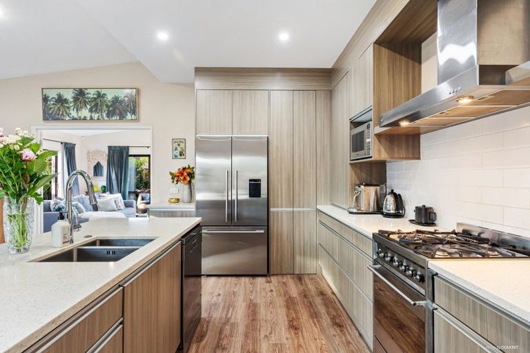 Photo of property in 41 Abby Close, Pukekohe, 2120