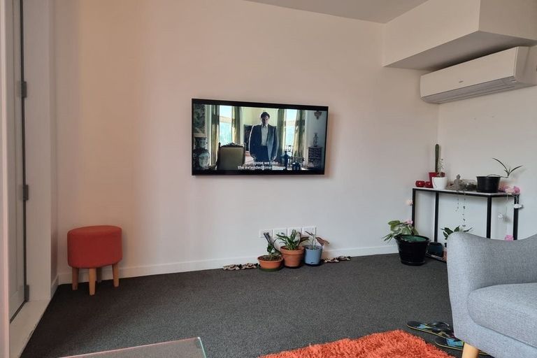 Photo of property in 9/24 Princess Terrace, Newtown, Wellington, 6021