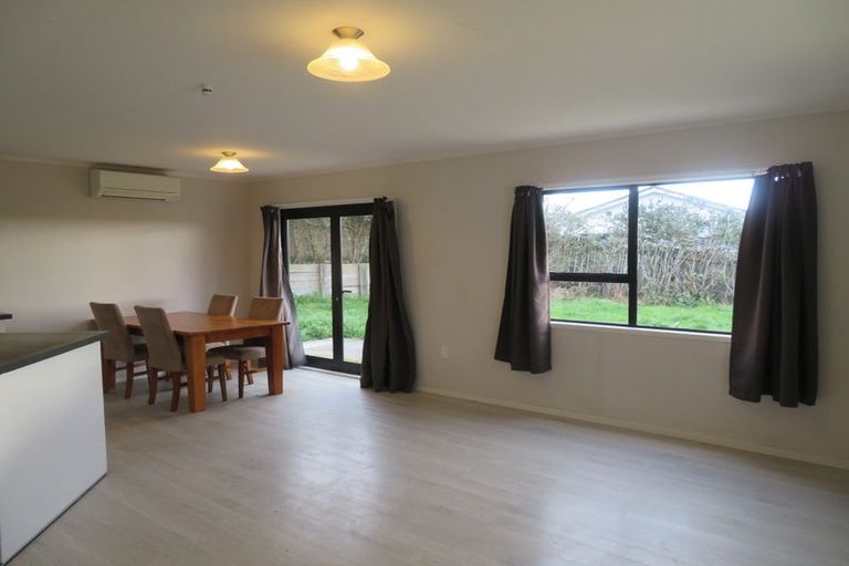 Photo of property in 3 Merrill Place, Birkdale, Auckland, 0626