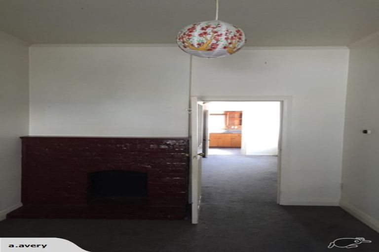 Photo of property in 8a Gordon Street, Newtown, Wellington, 6021